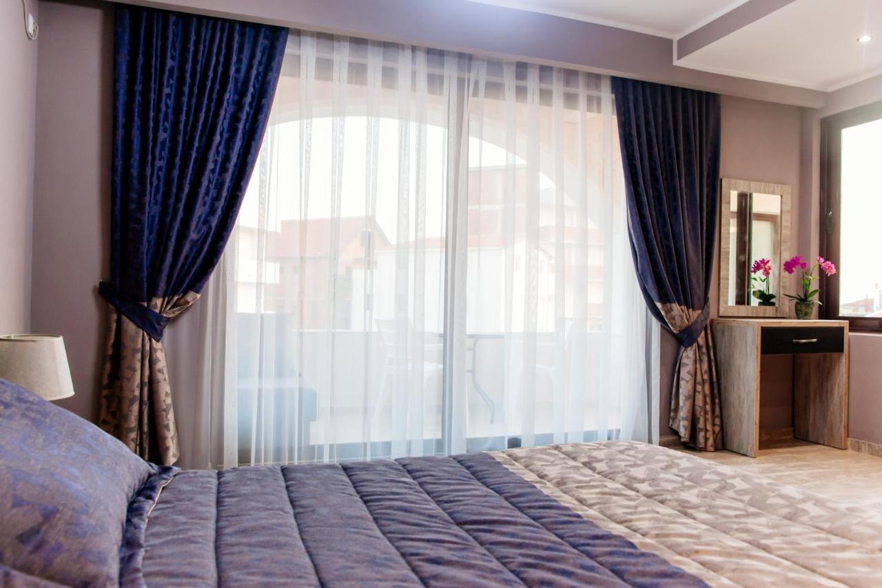 Hotel Princess & Spa Улцинь Екстер'єр фото